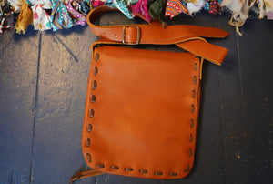 Chona Beaded Leather Purse 8