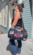 Navy adventure duffle 3