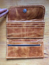 The Manuela Wallet 2