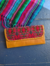 The Manuela Wallet 5
