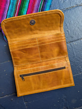The Manuela Wallet 4