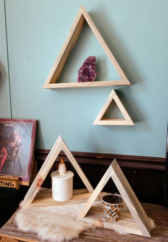 Triangle Nesting Shelves
